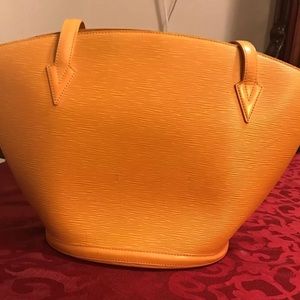 🔥FINAL SALE🔥EPI LV BAG